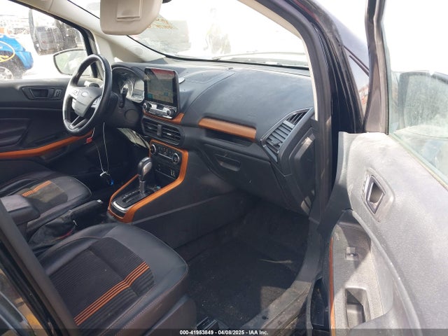 MAJ6P1CL1JC161674 Ford 2018