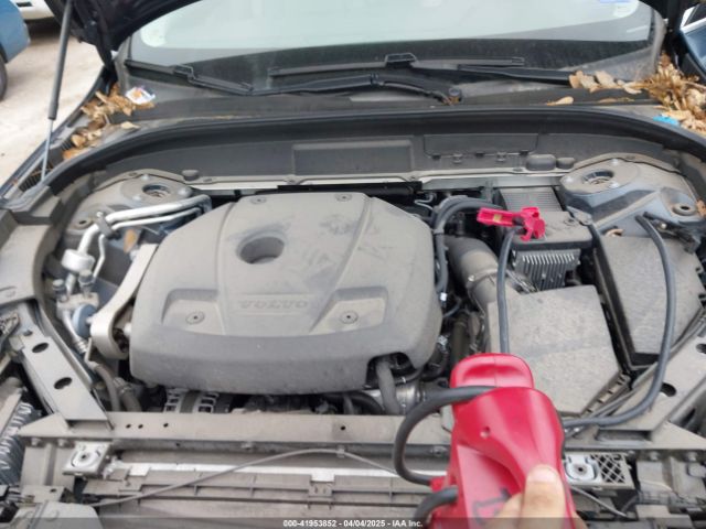 2021 VOLVO XC60 YV4102DL9M1809904 Photo 9