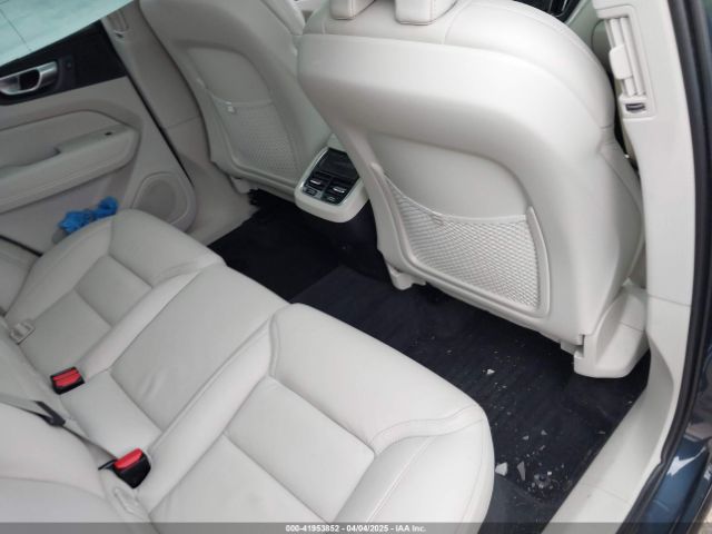 2021 VOLVO XC60 YV4102DL9M1809904 Photo 7