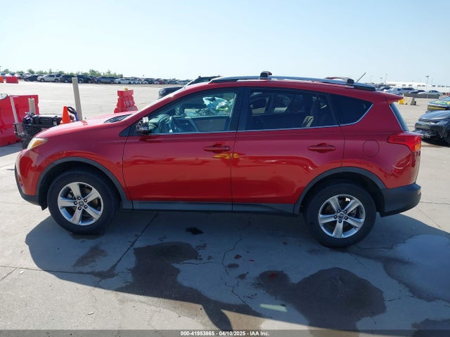 2T3WFREV9FW198387 Toyota Rav4 Xle