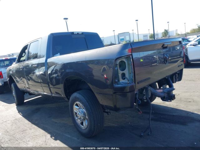 3C6UR5NL4KG685262 RAM 2500 Laramie  4x4 6'4 Box