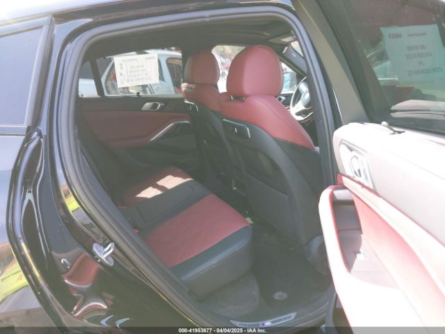2024 BMW X6 5UX33EX09R9V35696 Photo 7