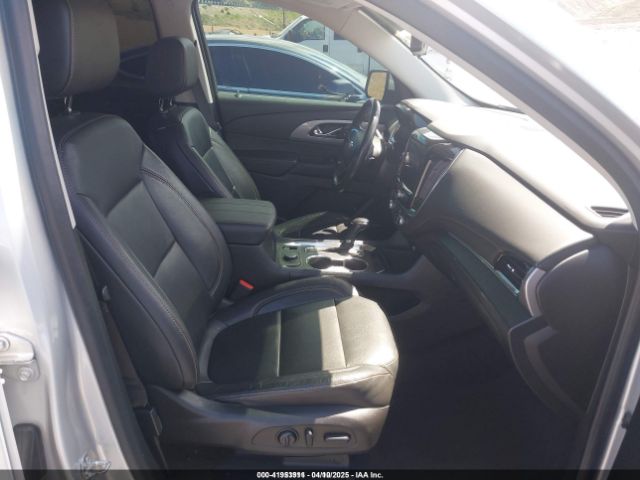 1GNEVHKWXKJ244900 Chevrolet Traverse 3lt