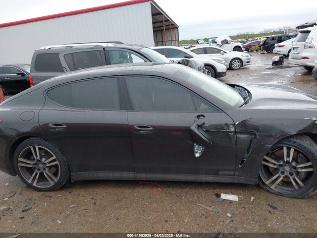 41953925 :رقم المزاد ، WP0AA2A75CL072582 vin ، 2012 Porsche Panamera 4 مزاد بيع