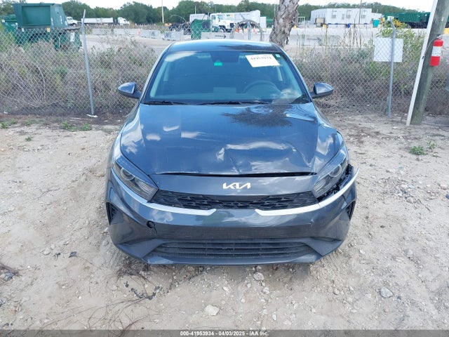 3KPF24AD6RE776313 KIA Forte Lxs