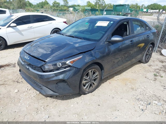 3KPF24AD6RE776313 KIA Forte Lxs