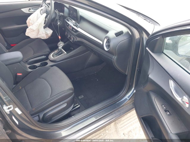 3KPF24AD6RE776313 KIA Forte Lxs