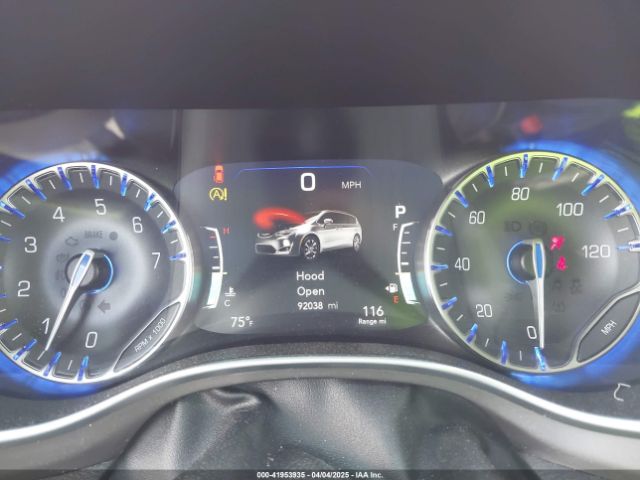 2C4RC1GG5JR330263 Chrysler Pacifica Limited