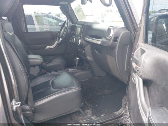 1C4HJWFG5EL293925 Jeep Wrangler Unlimited Rubicon X