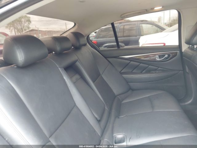 JN1EV7AP1JM355638 Infiniti Q50 3.0t Luxe