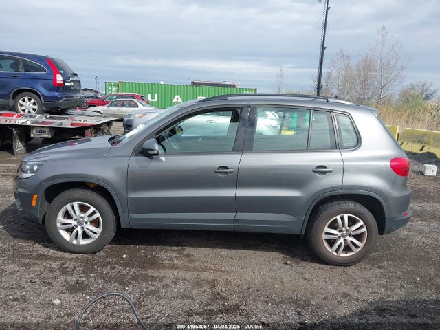 WVGBV7AX9GW550914 Volkswagen TIGUAN S