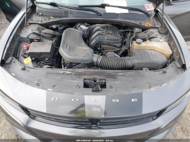 2C3CDXBG9KH711185 Dodge Charger Sxt Rwd