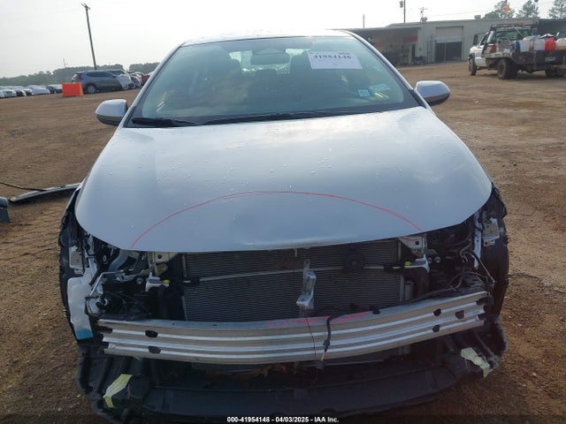 5YFB4MDEXRP130543 Toyota COROLLA LE