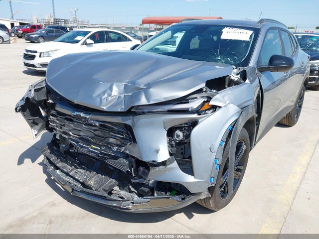 KL77LKEPXSC133368 Chevrolet lbp