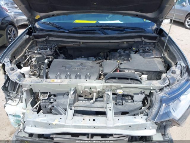 2018 MITSUBISHI OUTLANDER JA4AD2A3XJZ054698 Photo 9