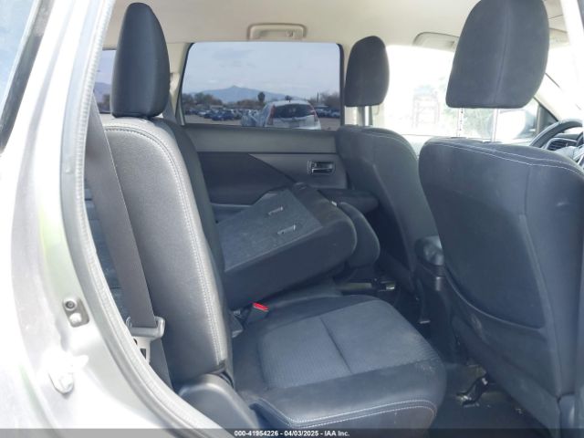 2018 MITSUBISHI OUTLANDER JA4AD2A3XJZ054698 Photo 7