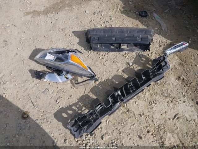 1FADP3J25JL279384 Ford Focus Titanium