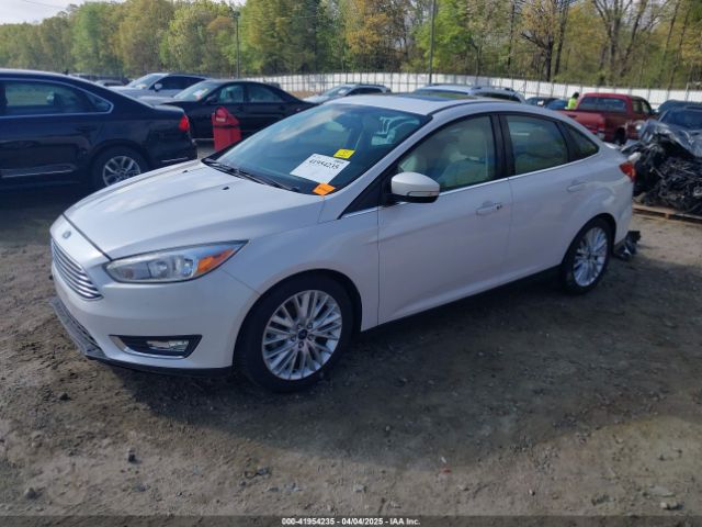 1FADP3J25JL279384 Ford Focus Titanium