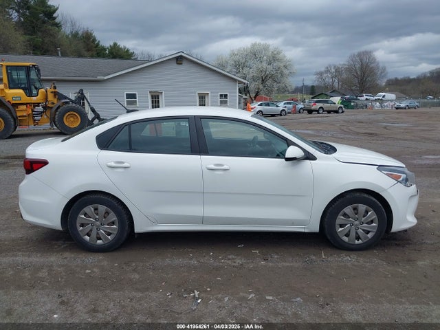 3KPA24AB2JE095126 KIA RIO S