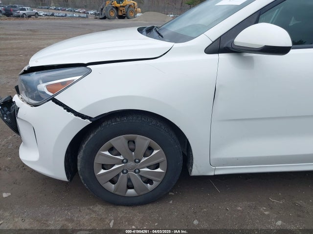 3KPA24AB2JE095126 KIA RIO S