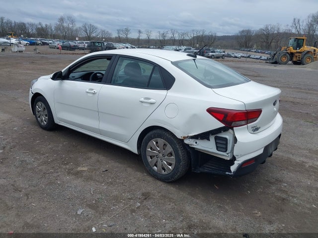 3KPA24AB2JE095126 KIA RIO S