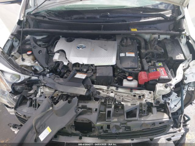 JTDKARFU7G3013485 Toyota Prius Three