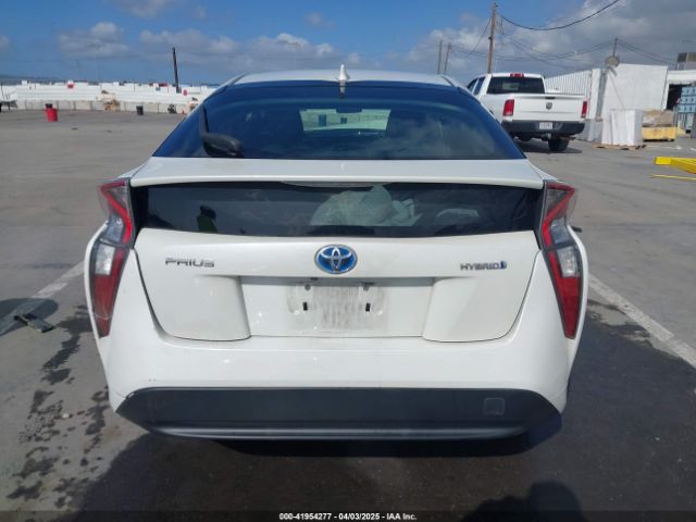 JTDKARFU7G3013485 Toyota Prius Three