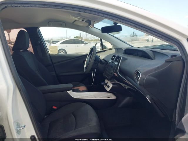 JTDKARFU7G3013485 Toyota Prius Three