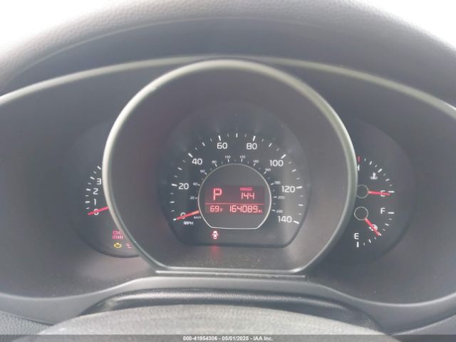 KNDJP3A54E7050698 KIA SOUL +