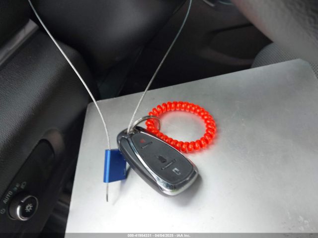 1GNERFKW2KJ260713 Chevrolet Traverse Ls