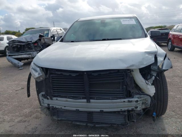1GNERFKW2KJ260713 Chevrolet Traverse Ls