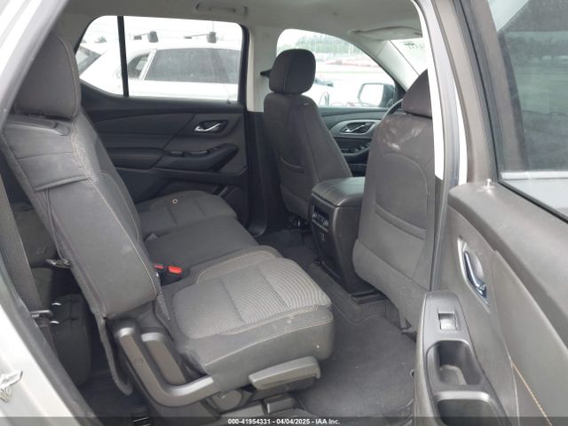 1GNERFKW2KJ260713 Chevrolet Traverse Ls