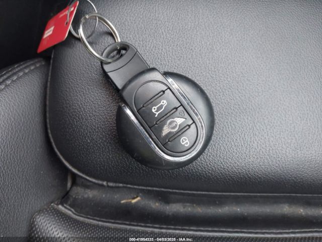 2016 MINI CONVERTIBLE WMWWG5C52G3A81084 Photo 10
