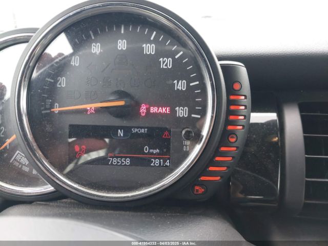 2016 MINI CONVERTIBLE WMWWG5C52G3A81084 Photo 6