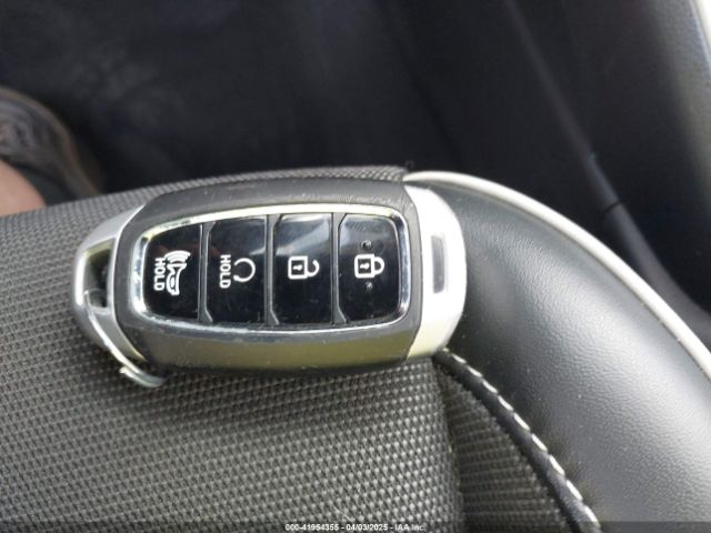 KMHRC8A33PU234766 Hyundai Venue Limited