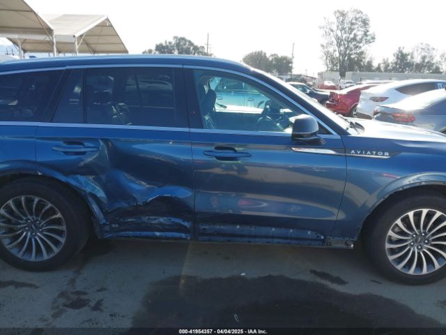5LM5J7WC7LGL17162 Lincoln Aviator Reserve