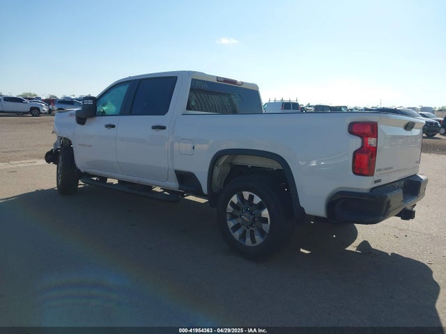 2GC1YME76R1179916 Chevrolet Silverado 2500hd 4wd  Standard Bed Custom