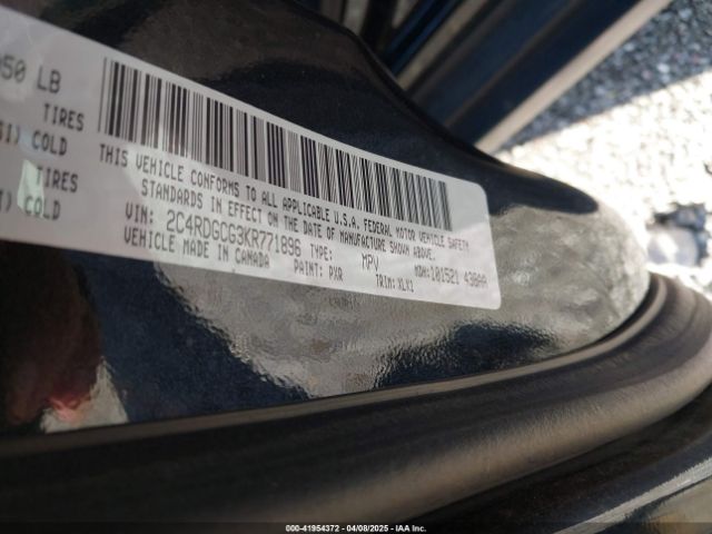 2C4RDGCG3KR771896 Dodge Grand Caravan Sxt