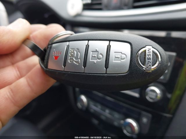 5N1AT2MT2GC780485 Nissan Rogue Sl