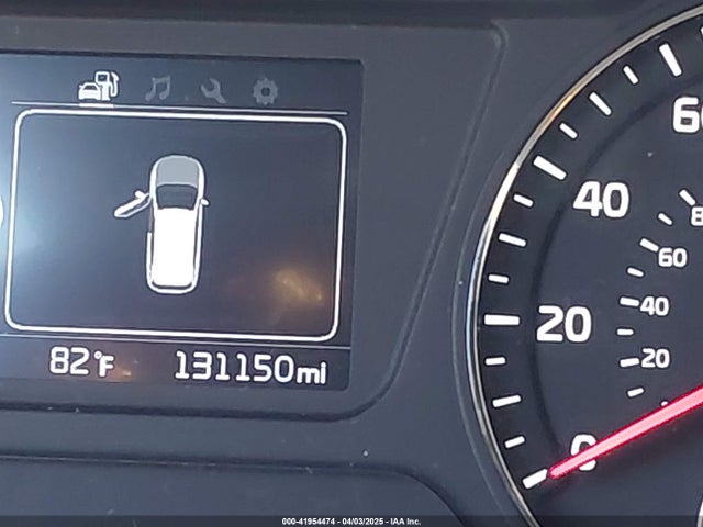 5XYPG4A57GG069736 KIA Sorento 3.3l Lx