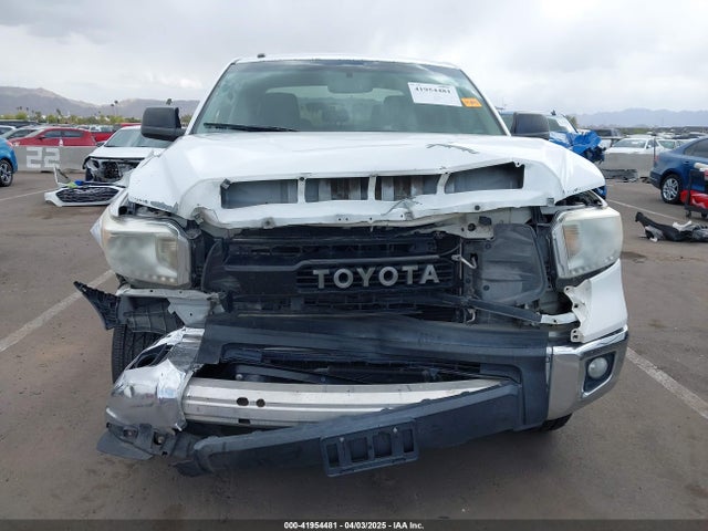 5TFEM5F15HX111136 Toyota Tundra Sr5 4.6l V8