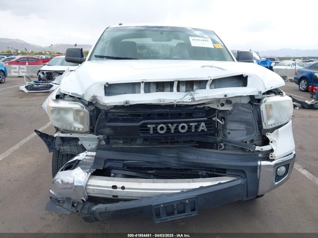 5TFEM5F15HX111136 Toyota Tundra Sr5 4.6l V8