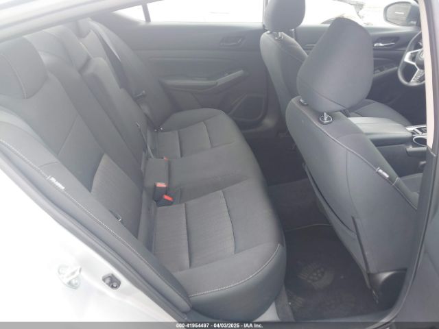 1N4BL4DW2RN317371 Nissan Altima Sv Intelligent Awd