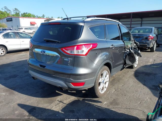 1FMCU9J94GUA63359 Ford Escape Titanium
