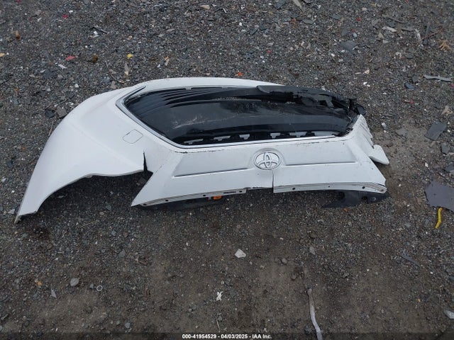 3MYDLBYV9HY175824 Toyota YARIS IA