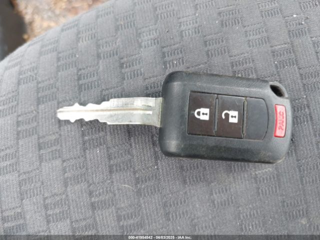 ML32A3HJ9KH005189 Mitsubishi MIRAGE ES