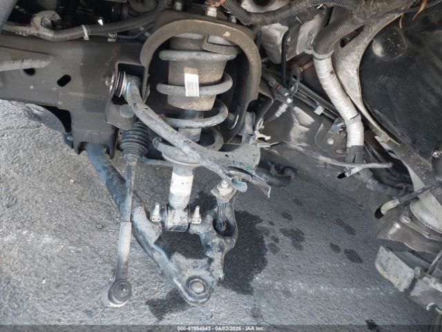 1GNSCBKC4KR114608 Chevrolet Tahoe Lt