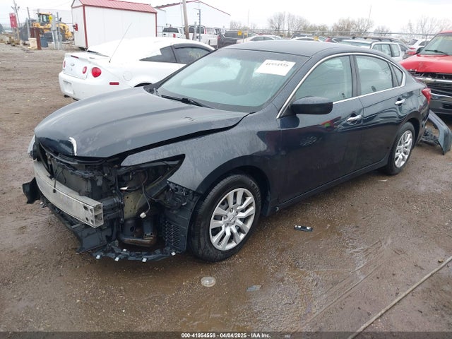 1N4AL3AP2HN320935 Nissan Altima 2.5 S