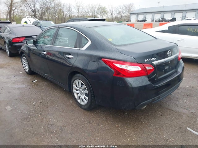 1N4AL3AP2HN320935 Nissan Altima 2.5 S