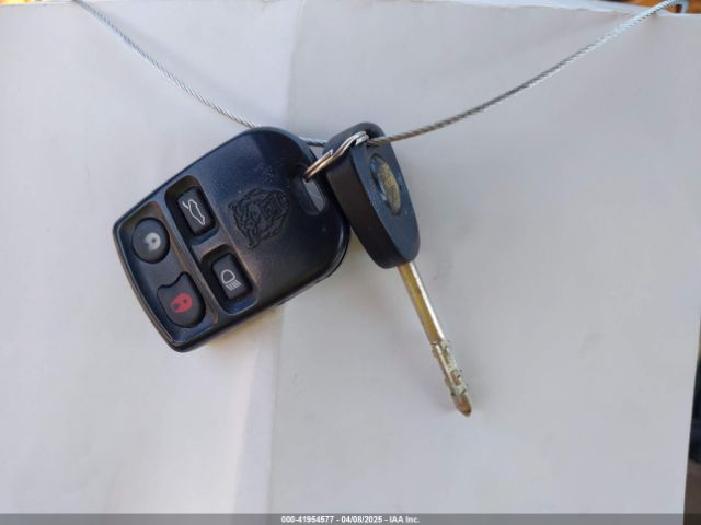 2002 JAGUAR XK8 SAJDA42C12NA30499 Photo 10